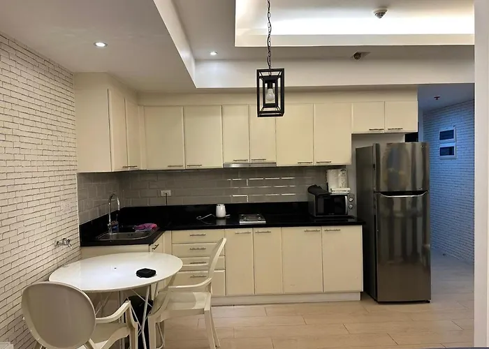 The Pearl - Venice Luxury Residences Mckinley *